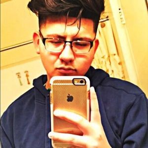 Meet your Posher, Andy